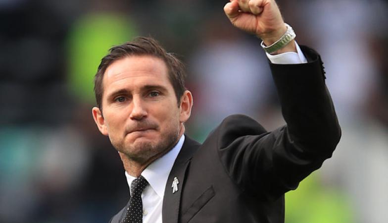Frank Lampard mendukung Chelsea