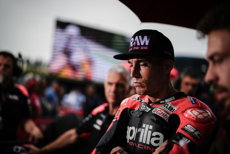 Bila Tidak Disenggol Quartararo, Espargaro Bisa Juara di MotoGP Belanda 2022