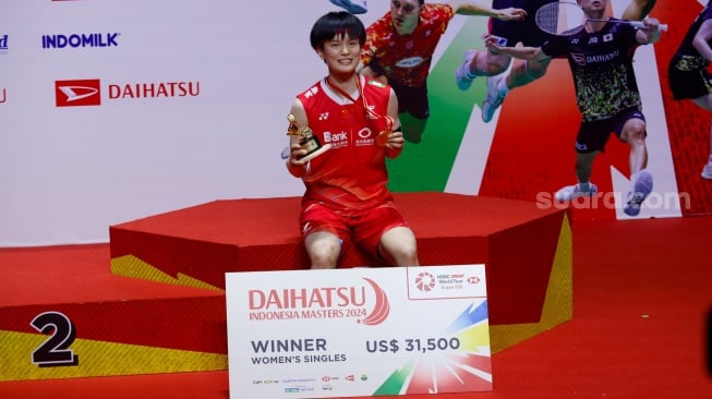 Wang Zhi Yi Naik Podim Juara, China Kunci Tiga GelarIndonesia Masters 2024